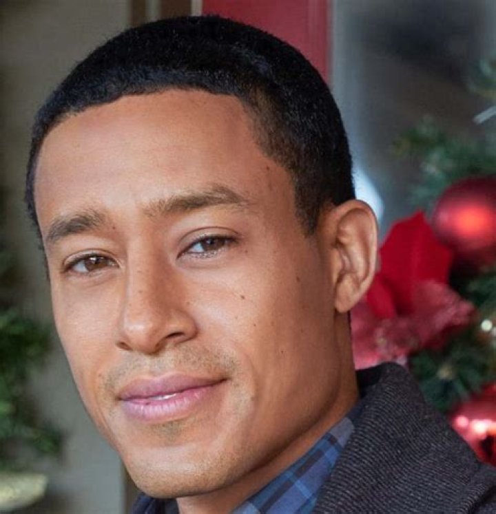 Andre Debose Biography, Age, Height, Wife, Net Worth, Family