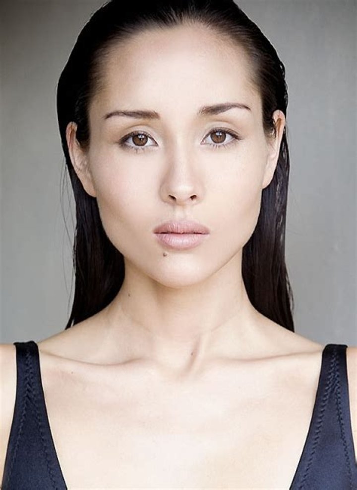 April Wilkner Biography, Age, Height, Husband, Net Worth, Family