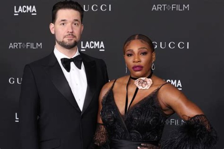 Ashley Williams: Husband, net worth, tattoos, smoking & body measurements
