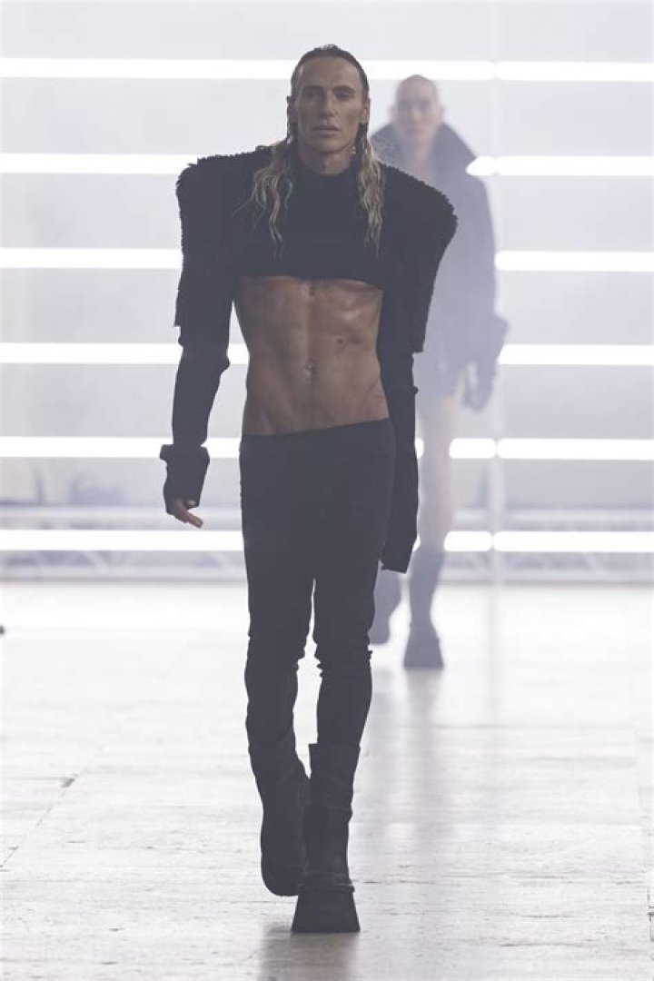 Astrology Birth Chart of Rick Owens (Fashion Designer) 2024