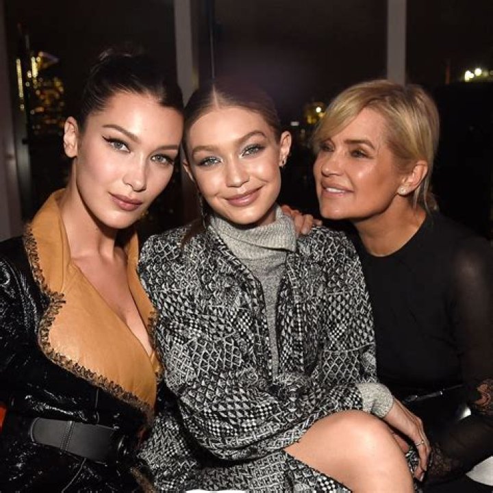 Bride Wars!Gigi And Bella Hadid Are Reportedly ‘Competing To See Who Can Lock Things Down With Their Boyfriend First’