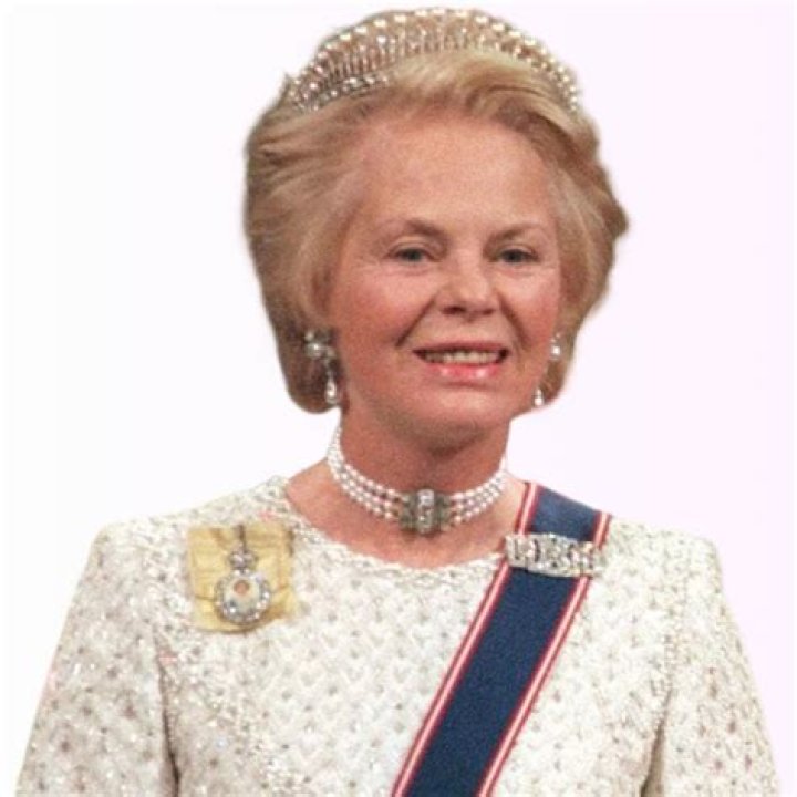 Bunny Cooper Biography, Age, Height, Husband, Net Worth, Family