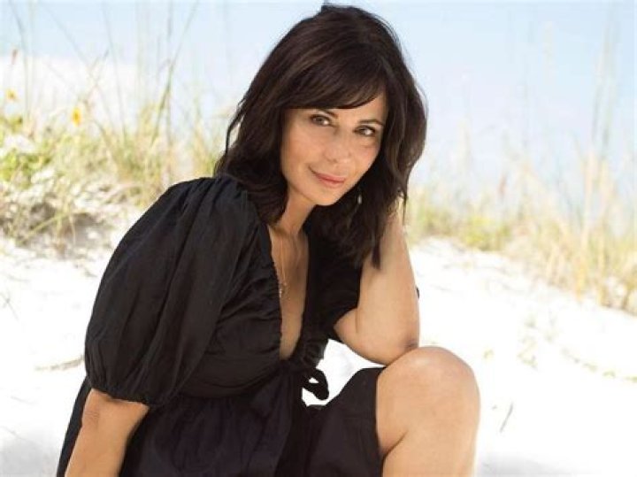 Catherine Bell Biography, Age, Height, Husband, Net Worth, Family