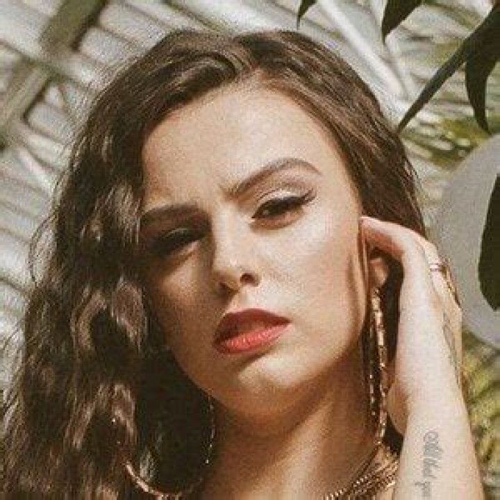 Cher Lloyd (Pop Singer) - Age, Birthday, Bio, Facts, Family, Net Worth, Height & More