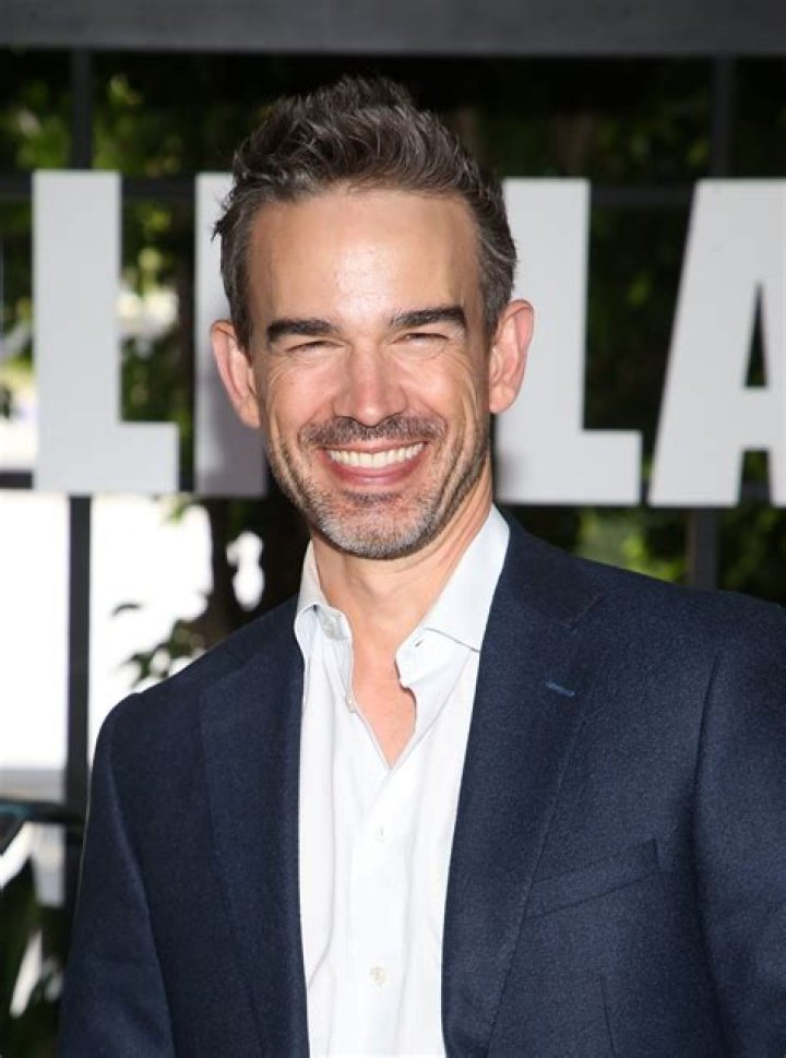 Christopher Gorham (TV Actor) - Age, Birthday, Bio, Facts, Family, Net Worth, Height & More