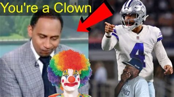 Dak Prescott & Amari Cooper Clown On The Eagles After TD Pass: Watch