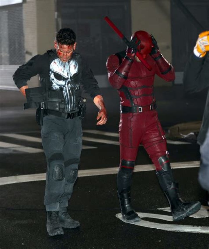 اول Daredevil یا Punisher رو ببینم؟