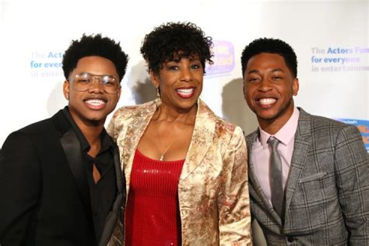 Dawnn Lewis Net Worth 2024: What Is The 