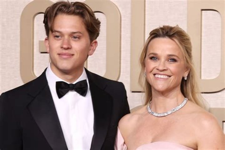 Deacon Reese Phillippe Height, Age, Biography, Girlfriend, Family and Wiki