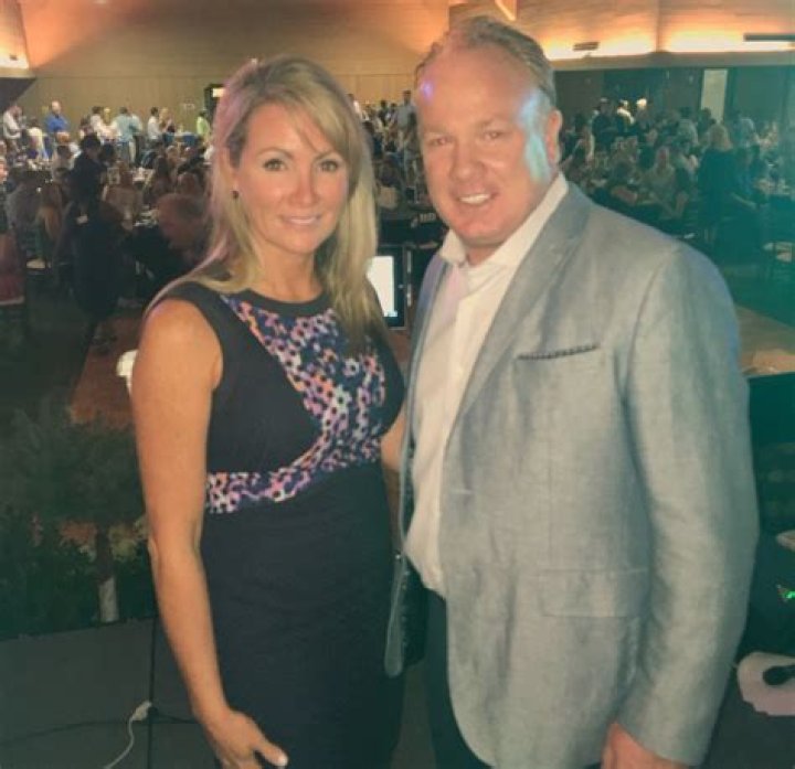 Did Kentucky’s Head Coach Mark Stoops Divorce His Wife Chantel Stoops? Meet His Girlfriend