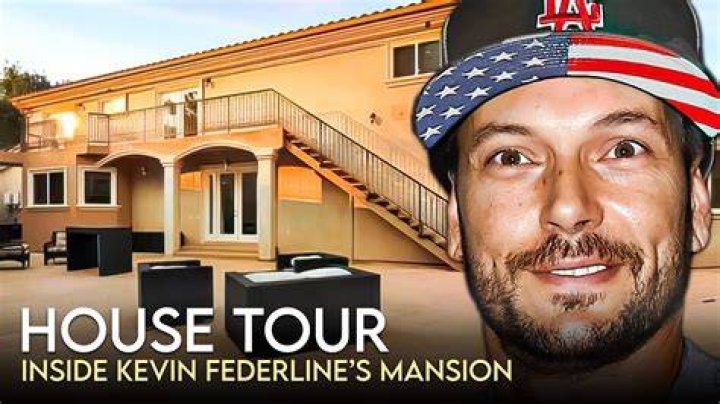 Does Kevin Federline own a house?