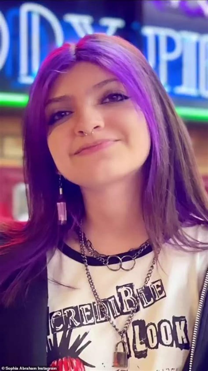 Farrah Abraham Claps Back at Criticism of Daughter Sophia’s Septum Ring Piercing for 13th Birthday