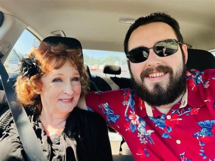 Gary Hardwick (YouTube Star) - Age, Birthday, Bio, Facts, Family, Net Worth, Height & More