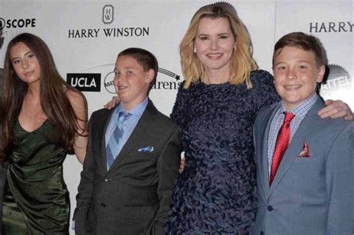 Geena Davis Children: Meet Alizeh Keshvar Davis Jarrahy, Kaiis Steven Jarrahy, And Kian William Jarrahy