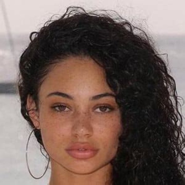 Himynamestee (Instagram Star) - Age, Birthday, Bio, Facts, Family, Net Worth, Height & More