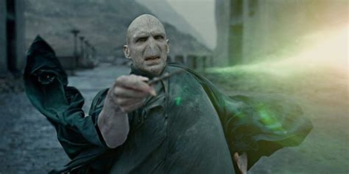 How do I watch Voldemort origins of the heir?