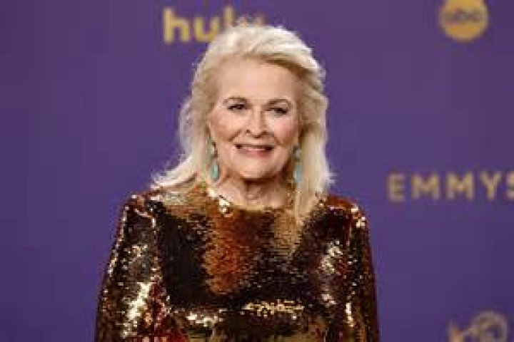 How tall is Candice Bergen