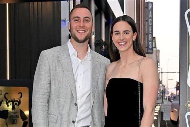 Is Kelen Coleman Married or Dating Anyone, Who is The Husband or Boyfriend