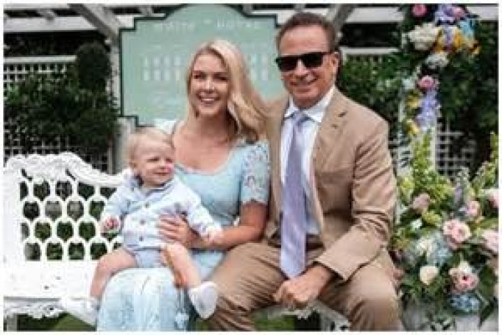 Karolyn Rose Biography, Age, Height, Husband, Net Worth, Family