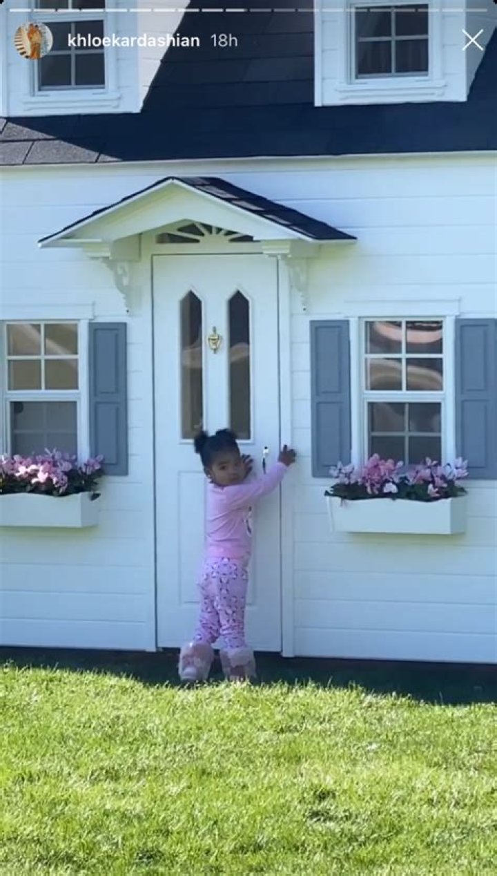 Khloe Kardashian Gives a Tour of Daughter True Thompson’s Backyard Playhouse