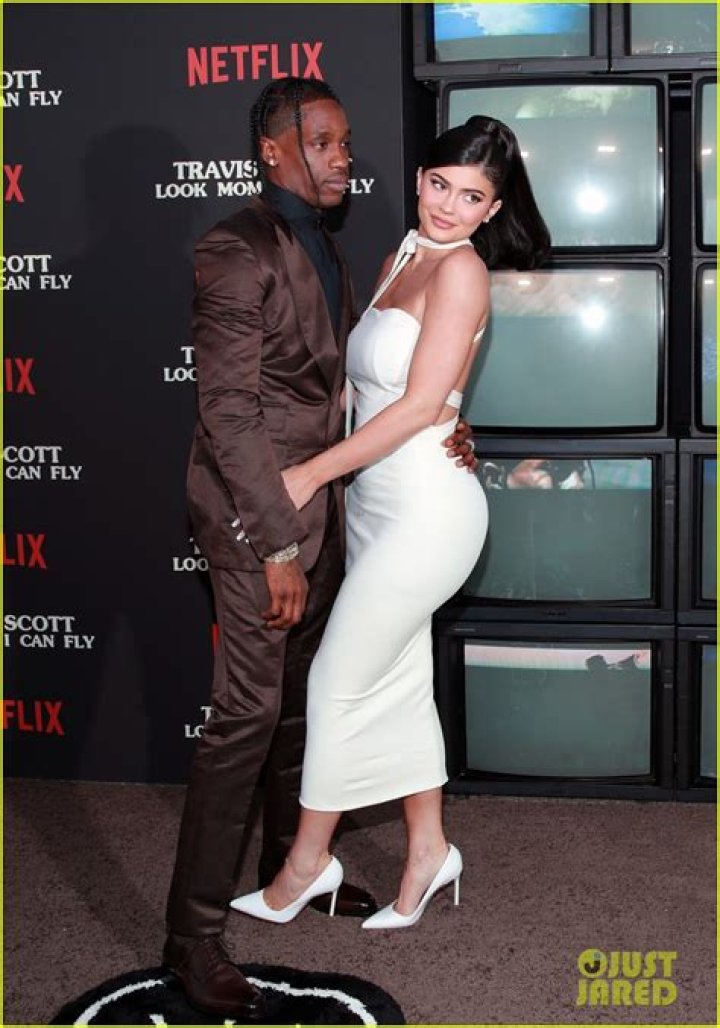 Kylie Jenner and Travis Scott’s Split Isn’t ‘a Full Breakup’: She ‘Still Loves’ Him