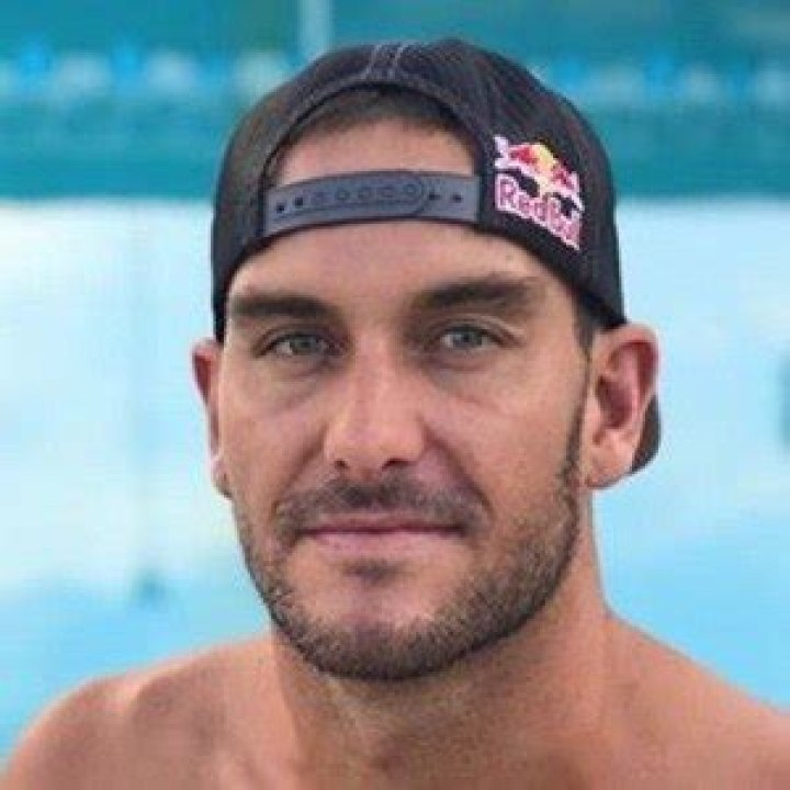 Matt Poole (Surfer) - Age, Birthday, Bio, Facts, Family, Net Worth, Height & More