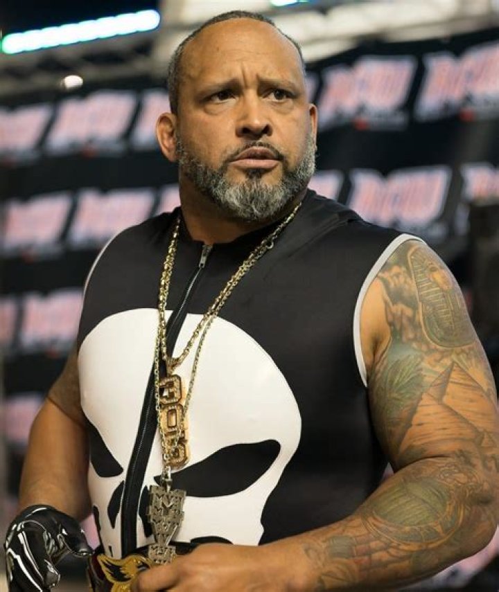 Montel Vontavious Porter (Wrestler) - Age, Birthday, Bio, Facts, Family, Net Worth, Height & More