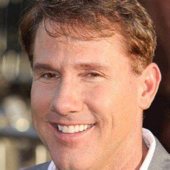 Nicholas Sparks (Novelist) - Age, Birthday, Bio, Facts, Family, Net Worth, Height & More