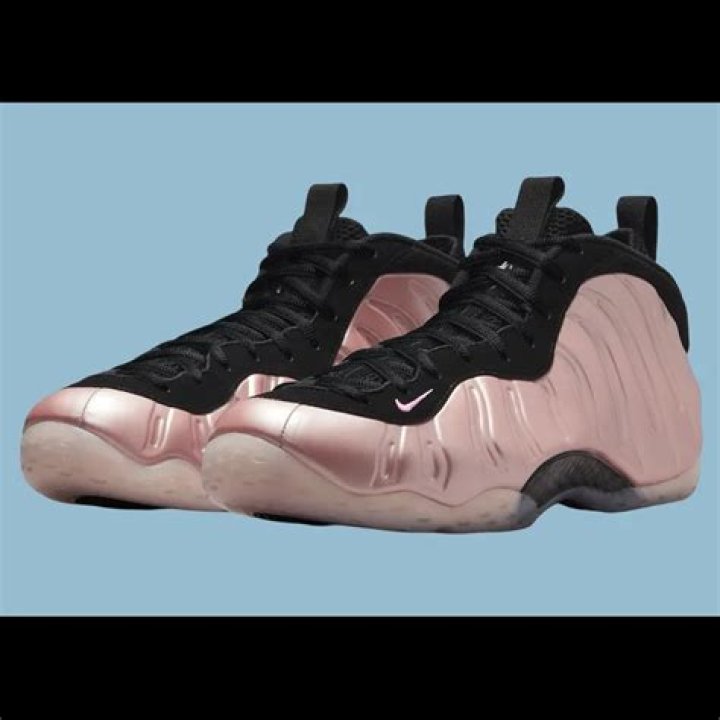 Nike Air Foamposite One “DMV” Release Date Revealed