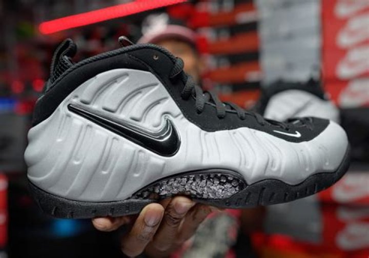 Nike Air Foamposite Pro “Wolf Grey” Gets A First Look