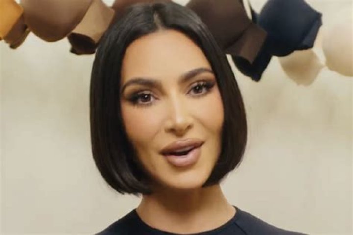 OMGKim Kardashian Has a Chic New Bob Haircut and It Looks Entirely Too Good on Her