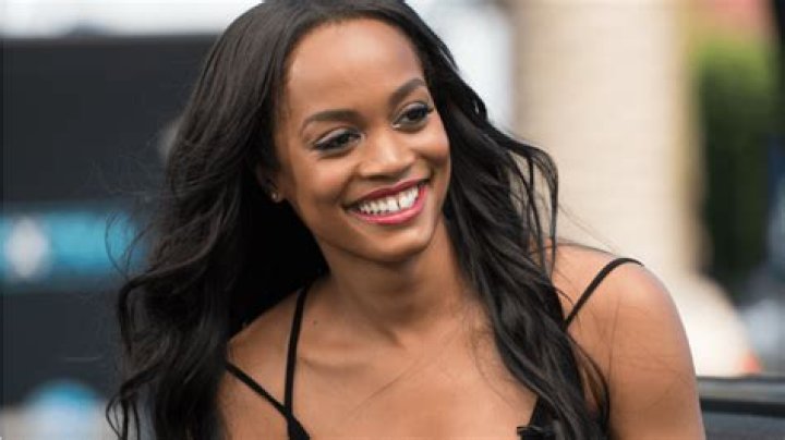 Rachel Lindsay’s “Pretty” Sister Accidentally Steals the Spotlight on ‘The Bachelorette’