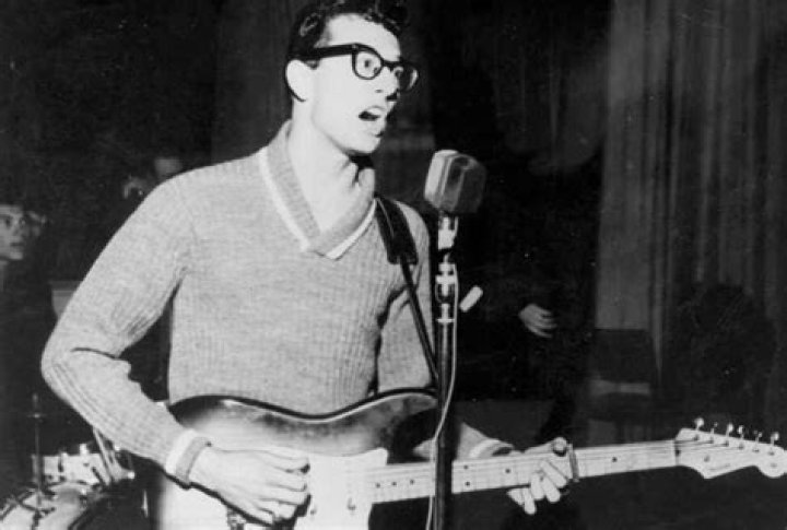 Ruairi O’Connor on Playing Buddy Holly in ‘Clear Lake’ – Celebsgraphy