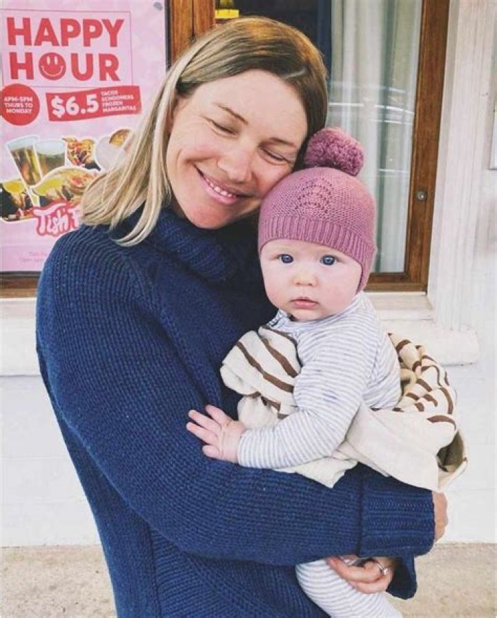 Saskia Hampele (Soap Opera Actress) - Age, Birthday, Bio, Facts, Family, Net Worth, Height & More