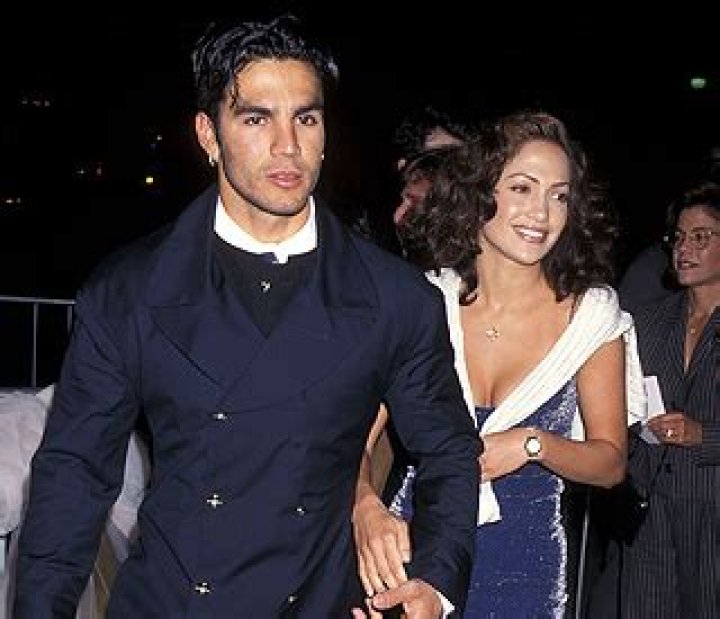 Say What?!Jennifer Lopez Reveals She’s Been Proposed To 5 Times