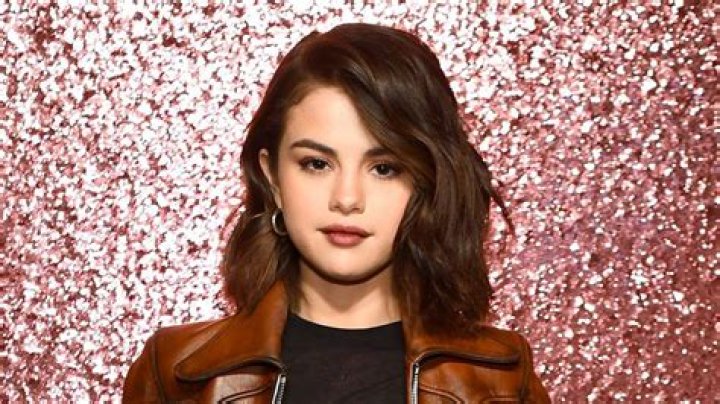 Selena Gomez Calls Out Snapchat’s ‘Pretty Filters’: ‘Brown Eyes Are Beautiful’