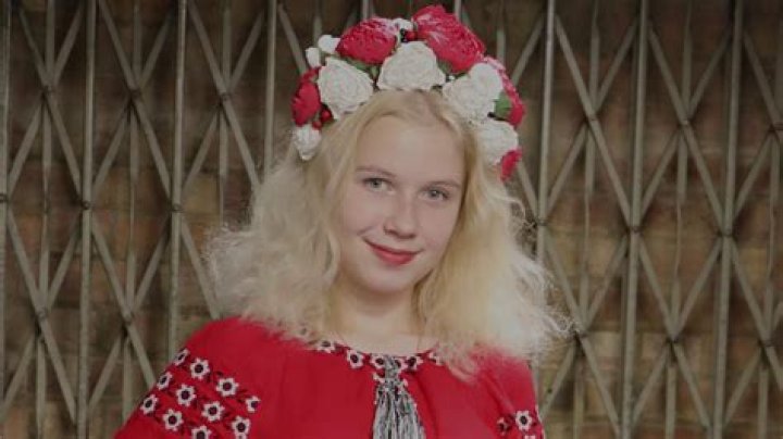 Sofia Shkidchenko (YouTube Star) - Age, Birthday, Bio, Facts, Family, Net Worth, Height & More