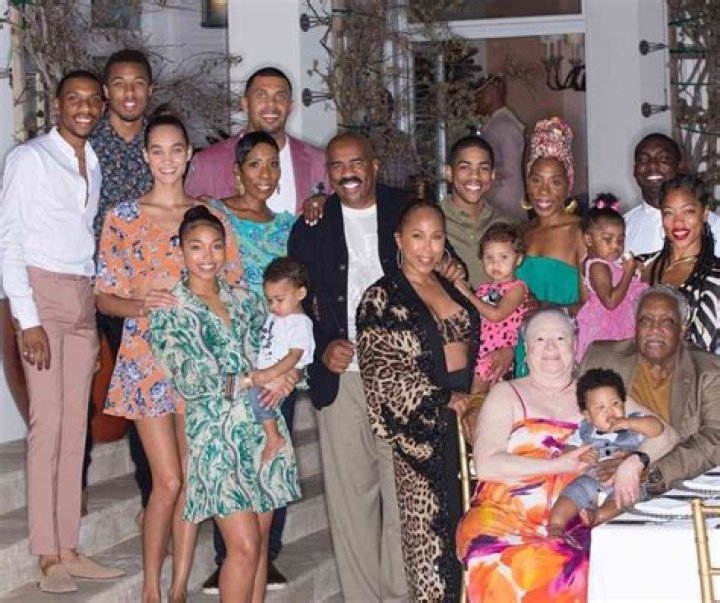 Terry Harvey Bio, Wiki, Age, Height, Family, Siblings, Wife, Steve Harvey, and Net Worth.