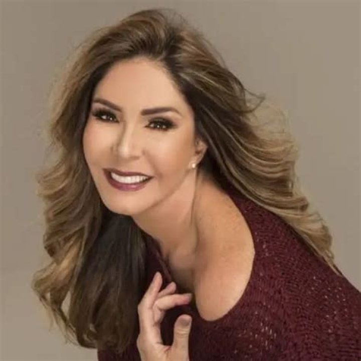 Viviana Gibelli Biography, Age, Height, Husband, Net Worth, Family