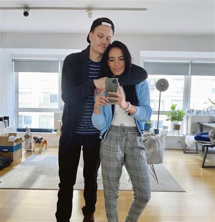 Who Is Danielle Olivera From Summer House Age Wikipedia; Job Net Worth Husband & Instagram